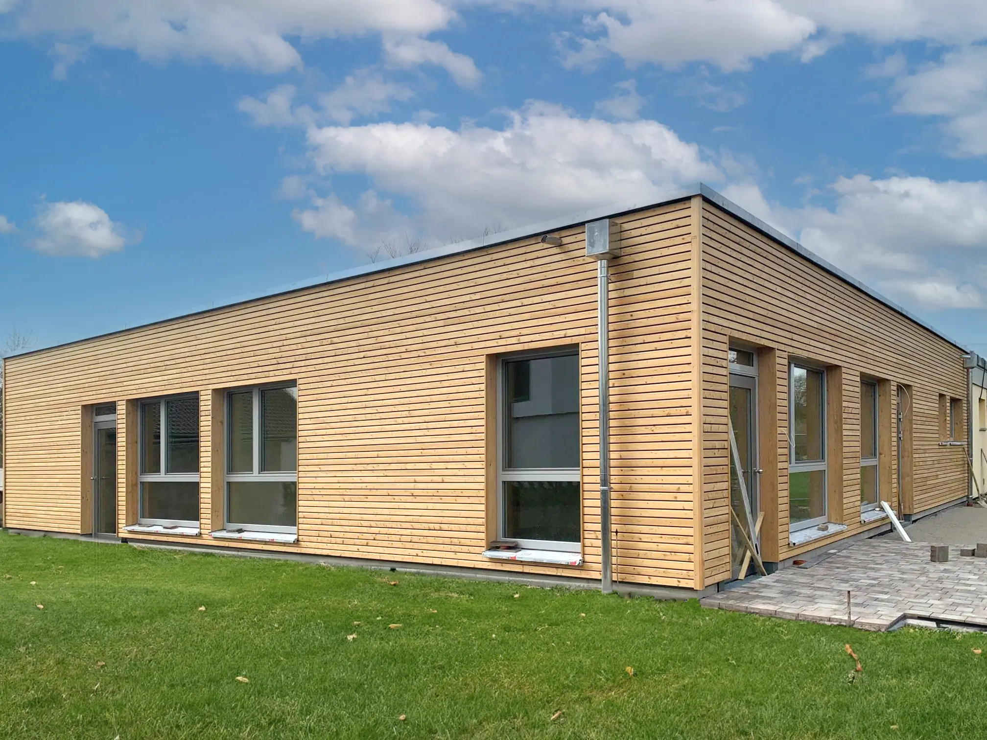 Holzfassade Kindergarten Langenfeld